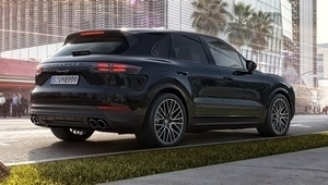 zoom photo Cayenne