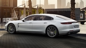 zoom photo Panamera