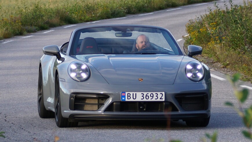 zoom photo 911